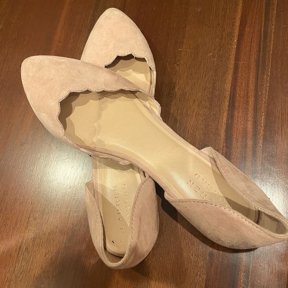 Scalloped Flats